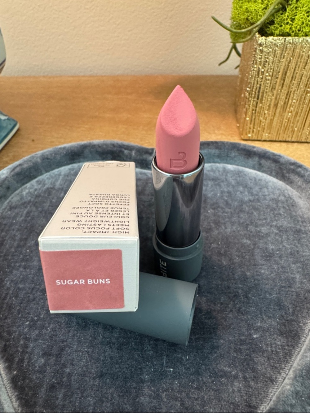 NIB Bite Sugar Buns lipstick
